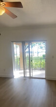 215 SW 117th Ter, Unit 14108 in Pembroke Pines, FL - Foto de edificio - Building Photo