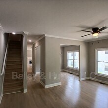 573 Lawton St SW in Atlanta, GA - Building Photo - Building Photo