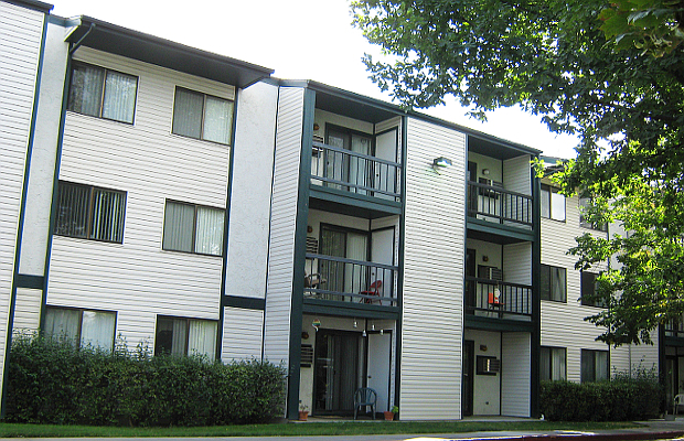 Franklin Grove Apartments in Boise, ID - Building Photo