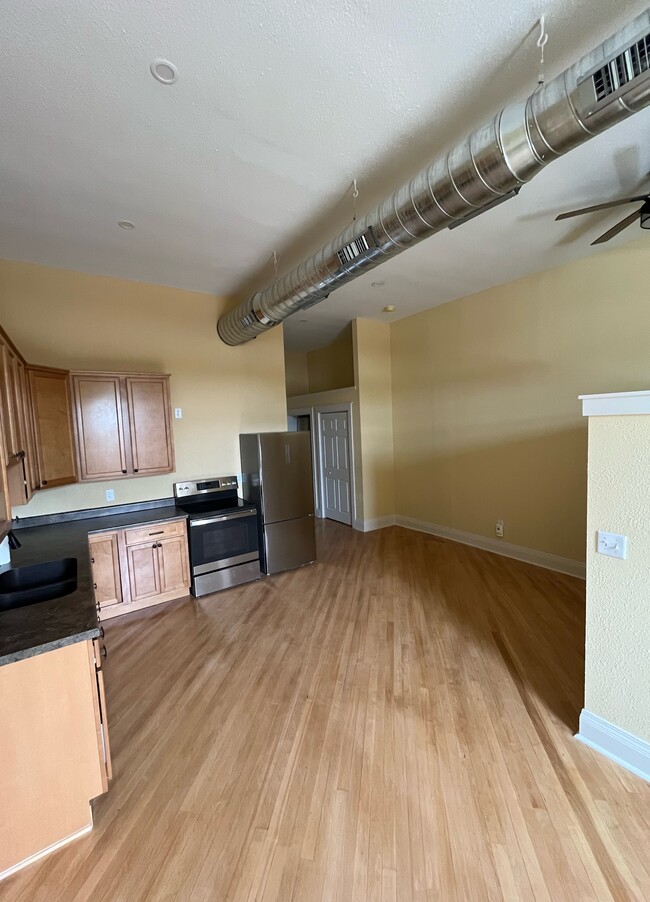 property at 5 N Washington St