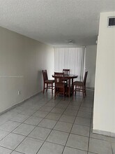 6149 SW 69th St in South Miami, FL - Building Photo - Building Photo
