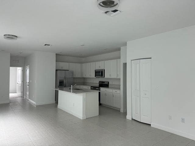 4663 Hollister Ave, Unit 19-201