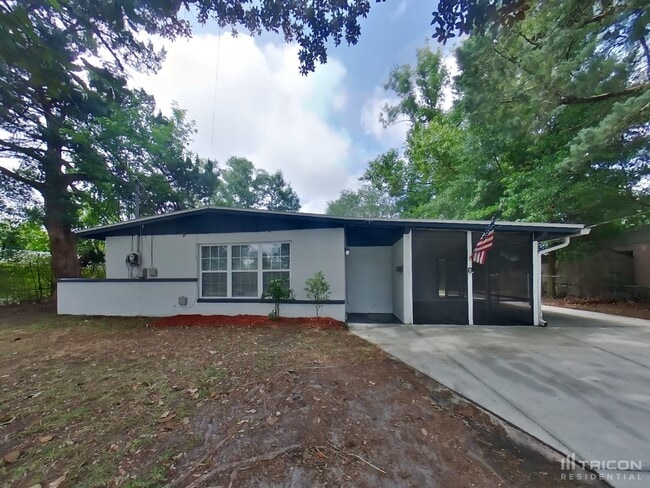 property at 10757 Hawaii Dr S