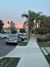 1339 S Mansfield Ave, Unit top unit in Los Angeles, CA - Building Photo - Building Photo