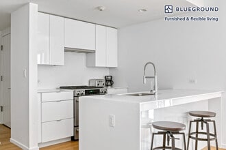 26 W Broadway in Boston, MA - Building Photo - Building Photo