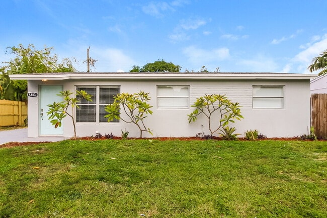 property at 5383 Eadie Pl