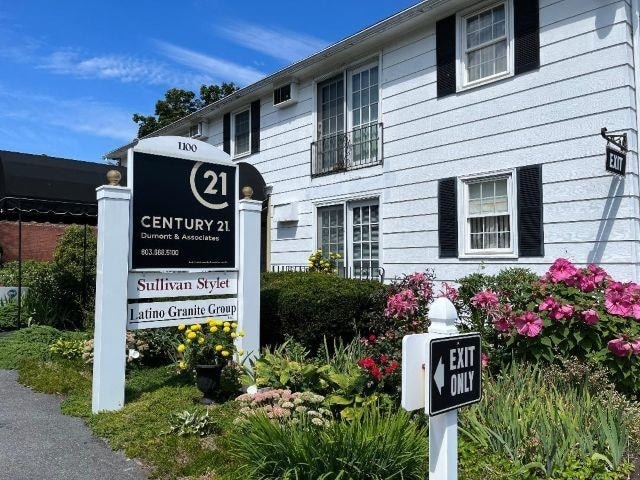 property at 1100 Valley St