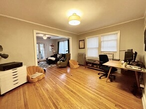 5106 Baltimore Ave in Kansas City, MO - Building Photo - Building Photo