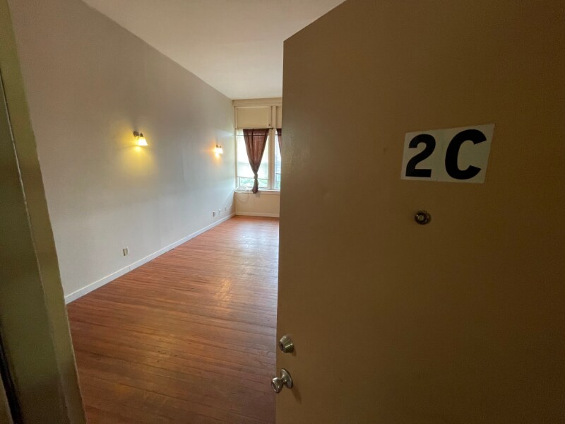 41 Academy St in Amsterdam, NY - Foto de edificio