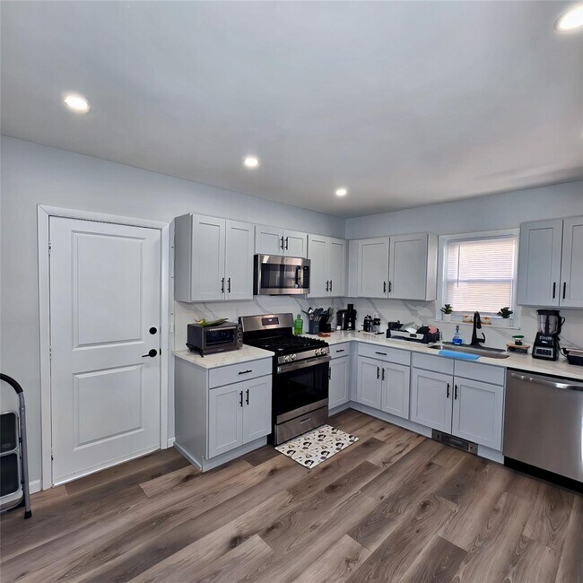 7 Mt William St in Port Jervis, NY - Building Photo - Building Photo