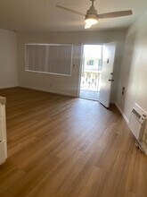 444 E Rowland St in Covina, CA - Building Photo - Building Photo