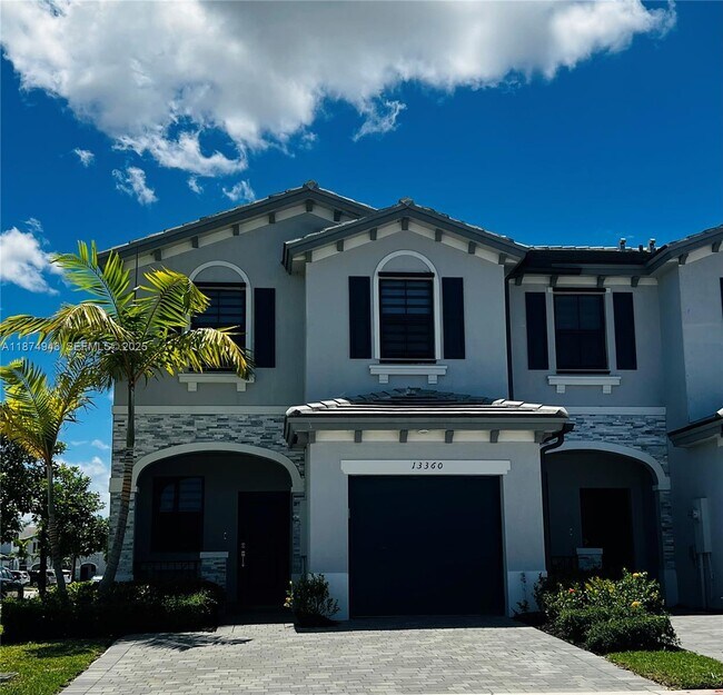 property at 13360 SW 286th St