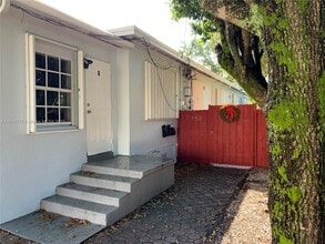 750 NE 86th St in Miami, FL - Building Photo - Building Photo