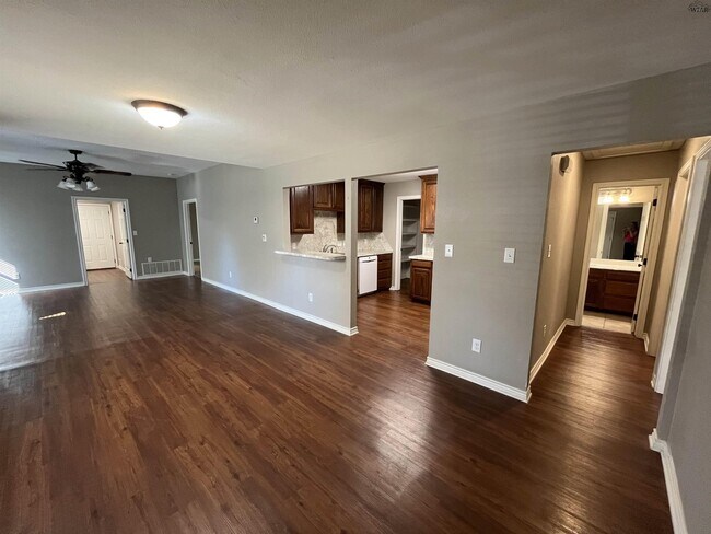 2908 Featherston Ave in Wichita Falls, TX - Building Photo - Building Photo