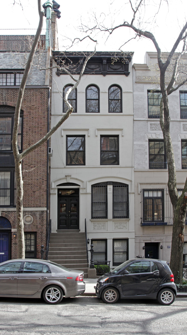 135 E 95th St in New York, NY - Building Photo - Building Photo