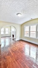 3745 W Grand St in Detroit, MI - Building Photo - Building Photo