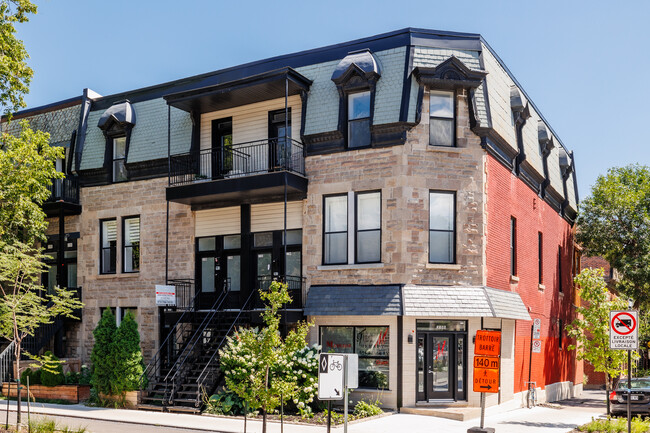 3192 Saint-Antoine Rue O