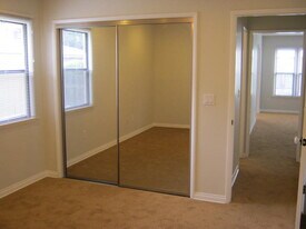 4429 N Banner Dr, Unit 2 in Long Beach, CA - Building Photo