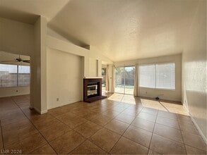 6725 Trammel Ct in Las Vegas, NV - Building Photo - Building Photo