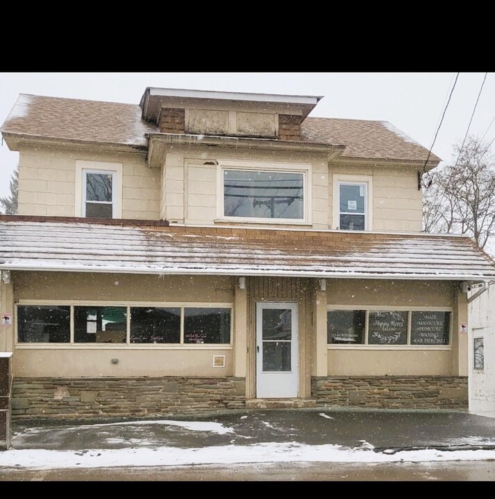 323 N Main St in Liberty, NY - Building Photo