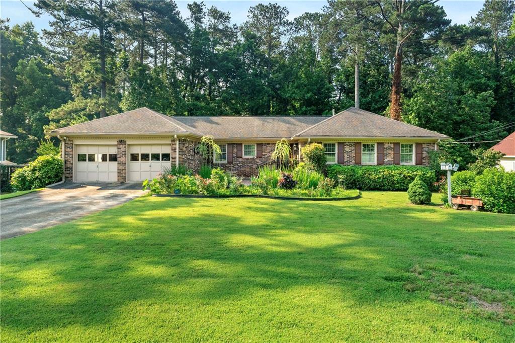 4716 Dana Terrace SW in Lilburn, GA - Building Photo