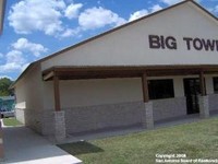 Multifamily Bldg in San Antonio, TX - Foto de edificio - Building Photo