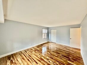 4700 N Main St in Fall River, MA - Building Photo - Building Photo