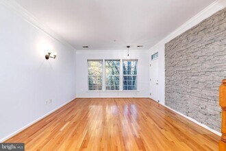 11622 Cavalier Landing Ct in Fairfax, VA - Building Photo - Building Photo