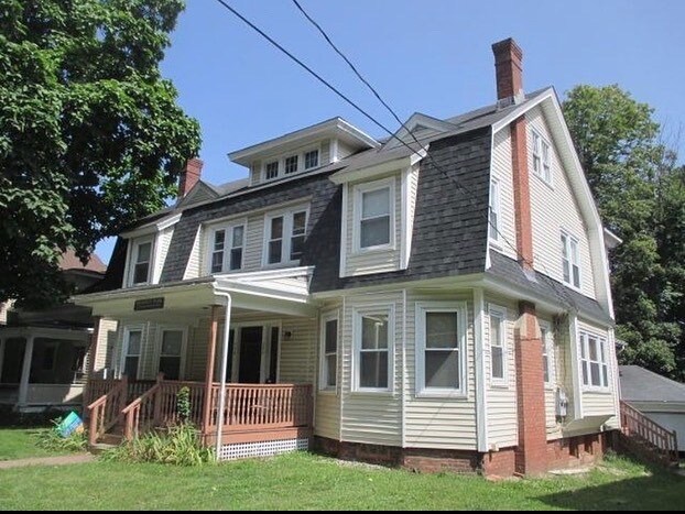 177 Prospect St, Unit #2 in Northampton, MA - Foto de edificio