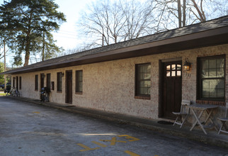 Samford Terrace in Auburn, AL - Building Photo - Building Photo