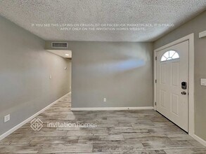 1026 W Danbury Dr in Phoenix, AZ - Building Photo - Building Photo