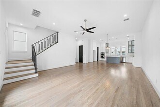 1011 E 28th St in Houston, TX - Building Photo - Building Photo