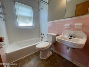 2032 Culbertson Ave in New Albany, IN - Building Photo - Building Photo