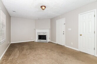 1507 Tunbridge Wells Crescent in Lithonia, GA - Building Photo - Building Photo