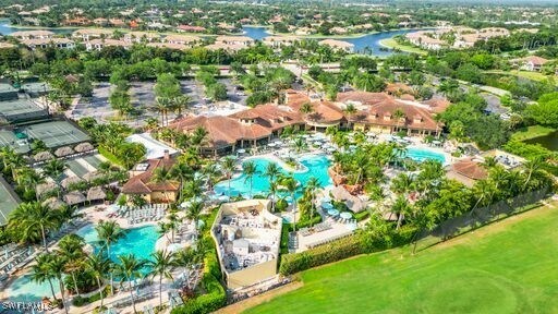 8452 Indian Wells Way in Naples, FL - Building Photo