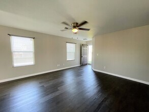 200 Whitestone Dr NE in Huntsville, AL - Building Photo - Building Photo