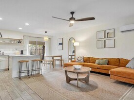 300 SW 23rd St, Unit 1 in Fort Lauderdale, FL - Building Photo