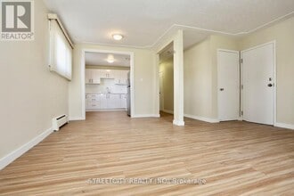 394 Thiel St in London, ON - Building Photo - Building Photo