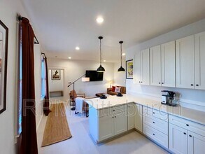 2019 E Beckert Ave in Pittsburgh, PA - Building Photo - Building Photo