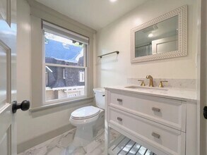 929 W 23rd St in Los Angeles, CA - Building Photo - Building Photo