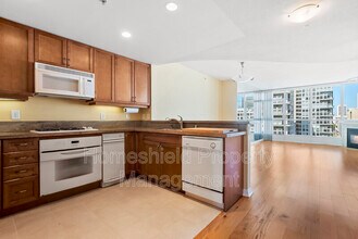 510 First Ave. in San Diego, CA - Building Photo - Building Photo