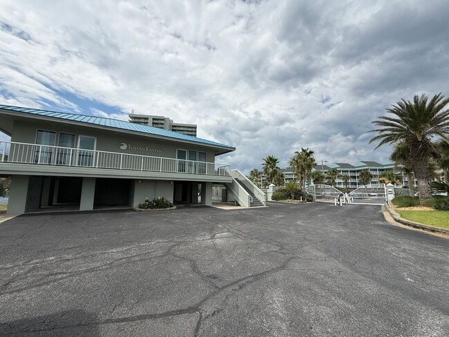 1200 Fort Pickens Rd in Pensacola Beach, FL - Building Photo - Building Photo