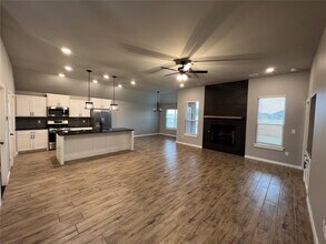 7440 Geneva Rea Ln in Yukon, OK - Building Photo - Building Photo