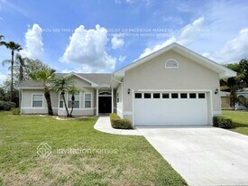 5825 Fish Crow Pl in Land O Lakes, FL - Building Photo