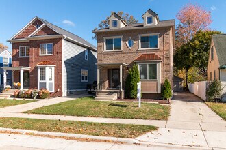 3334 Cummings Ave in Royal Oak, MI - Building Photo - Building Photo
