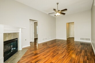 7631 Tally Ho Dr E in Olive Branch, MS - Building Photo - Building Photo