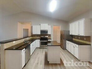 654 Ivy Chase Loop in Dallas, GA - Building Photo - Building Photo