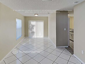 4311 SW 72nd Terrace in Davie, FL - Building Photo - Building Photo