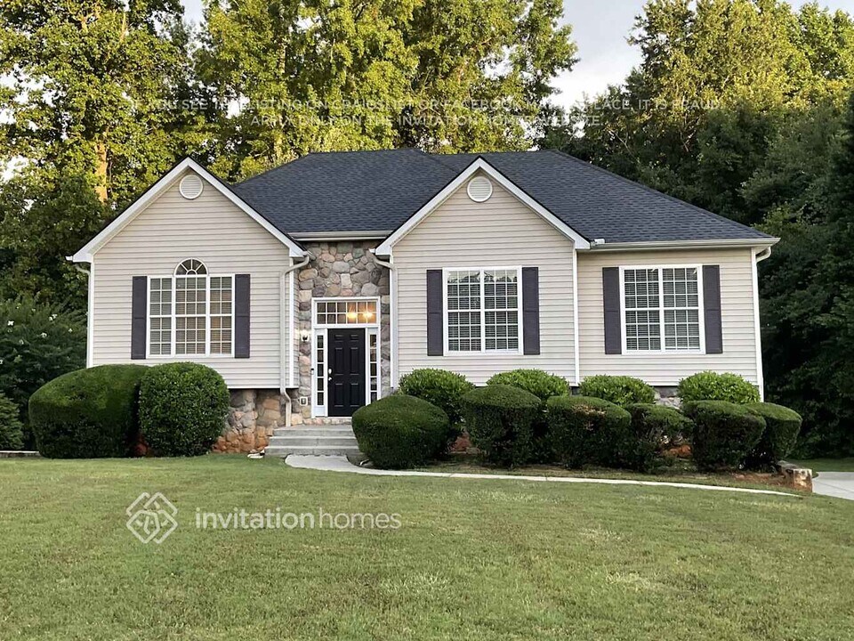 4103 Lake Summit Ct in Mcdonough, GA - Building Photo