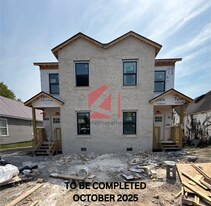 212 E Morelia Ave, Unit 212 in Knoxville, TN - Building Photo